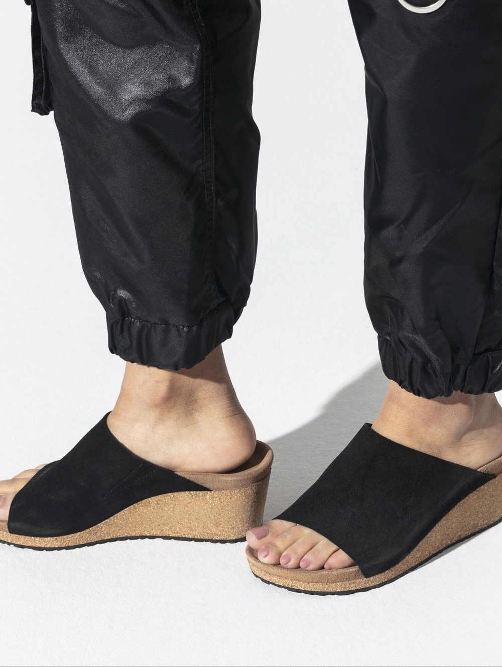 Birkenstock Papillio Namica Suede Wedge Sandals Size 40 US 9 Black
